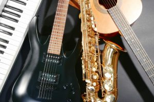 Louis Pettinelli Band Guitar and Saxophone | Band, Lessons, Trio, Jazz Duo, Quartet, Solo